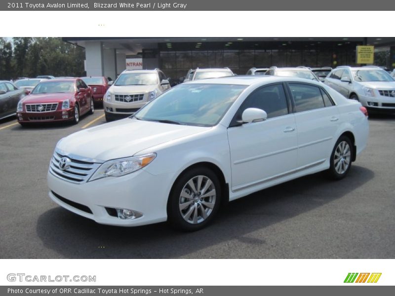 Blizzard White Pearl / Light Gray 2011 Toyota Avalon Limited