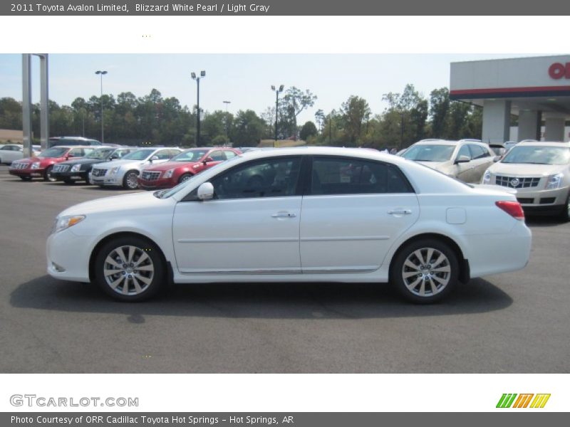 Blizzard White Pearl / Light Gray 2011 Toyota Avalon Limited