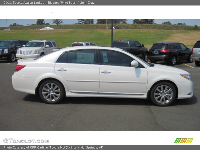 Blizzard White Pearl / Light Gray 2011 Toyota Avalon Limited