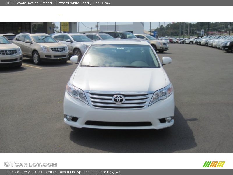 Blizzard White Pearl / Light Gray 2011 Toyota Avalon Limited