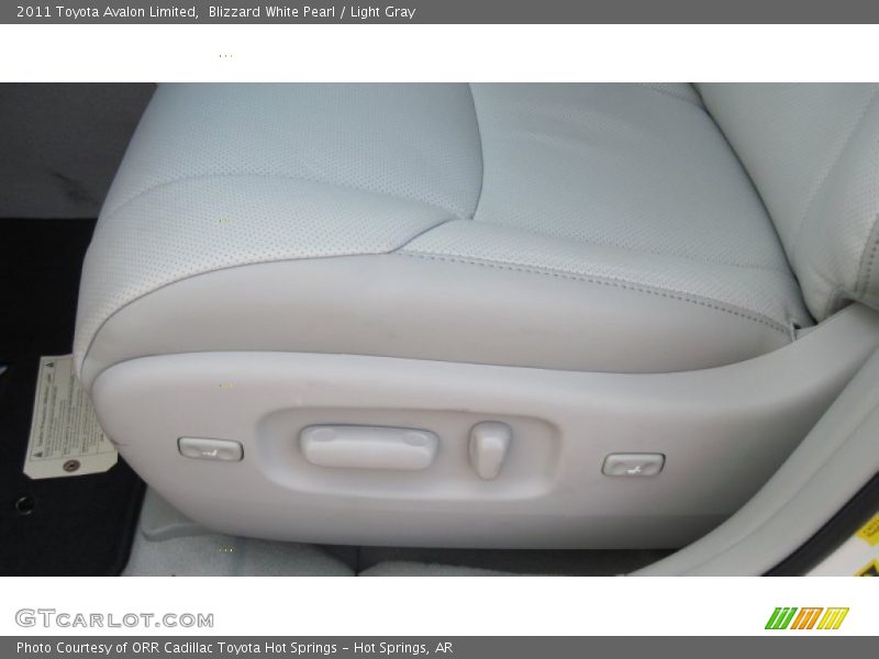 Blizzard White Pearl / Light Gray 2011 Toyota Avalon Limited