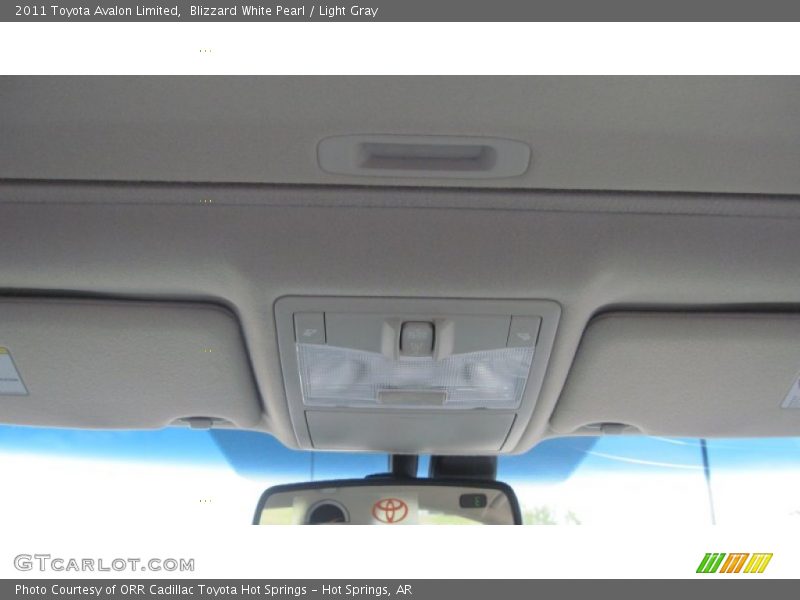 Blizzard White Pearl / Light Gray 2011 Toyota Avalon Limited