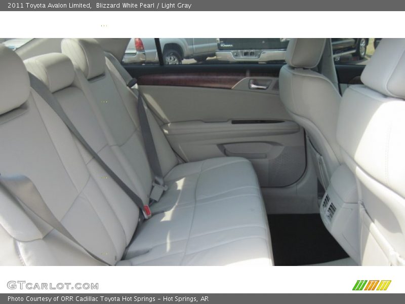 Blizzard White Pearl / Light Gray 2011 Toyota Avalon Limited