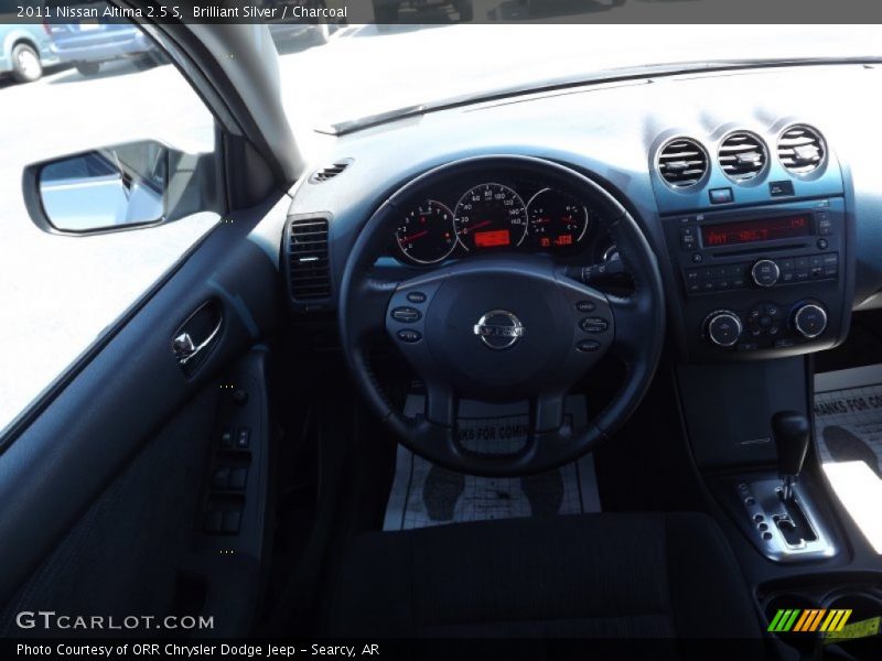 Brilliant Silver / Charcoal 2011 Nissan Altima 2.5 S