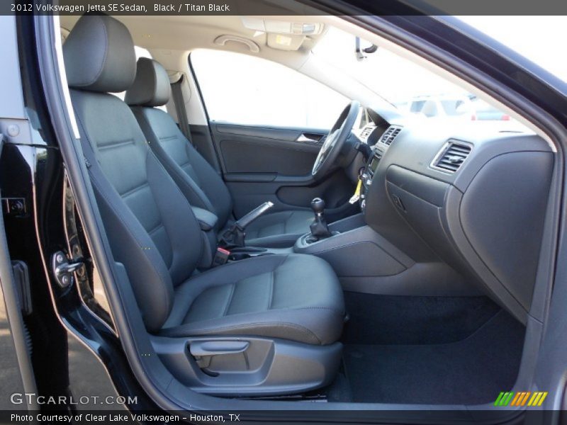 Black / Titan Black 2012 Volkswagen Jetta SE Sedan