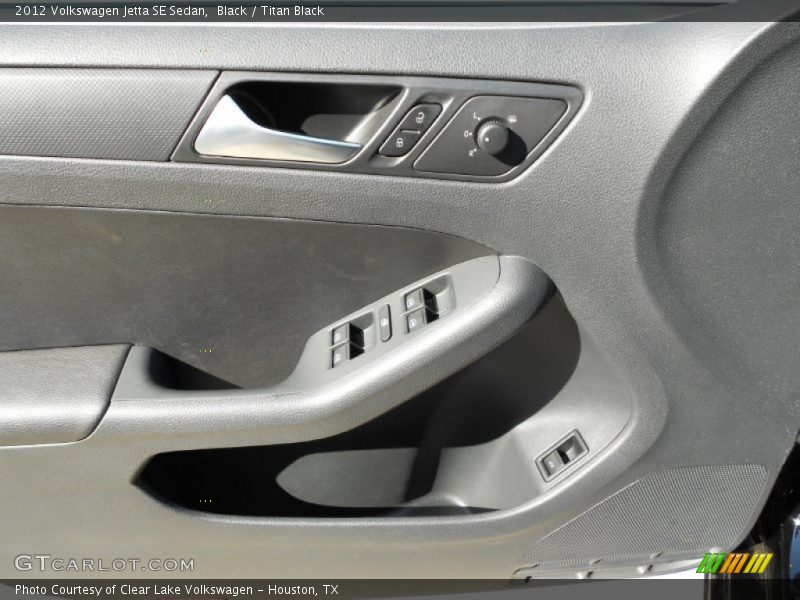 Black / Titan Black 2012 Volkswagen Jetta SE Sedan