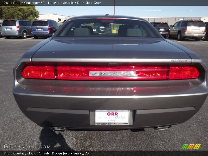 Tungsten Metallic / Dark Slate Gray 2011 Dodge Challenger SE
