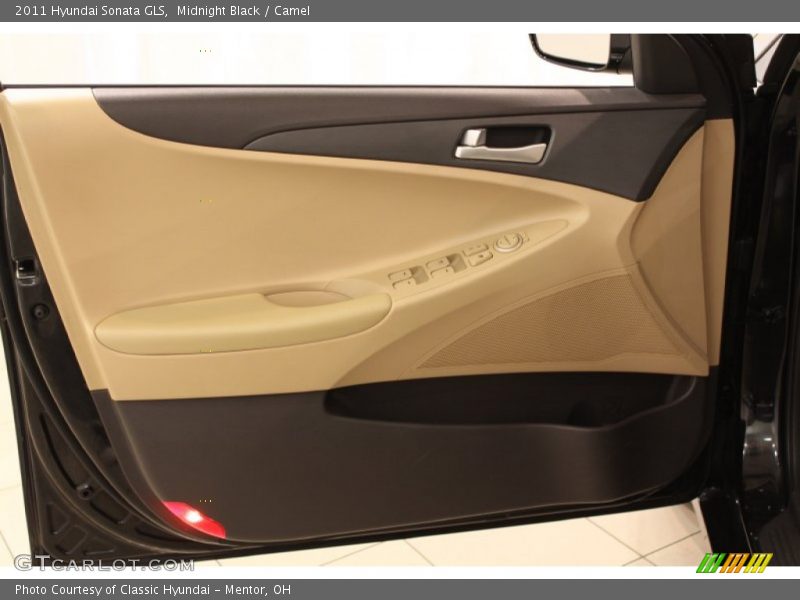 Midnight Black / Camel 2011 Hyundai Sonata GLS