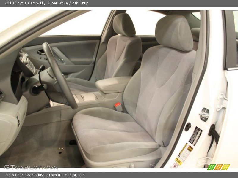 Super White / Ash Gray 2010 Toyota Camry LE
