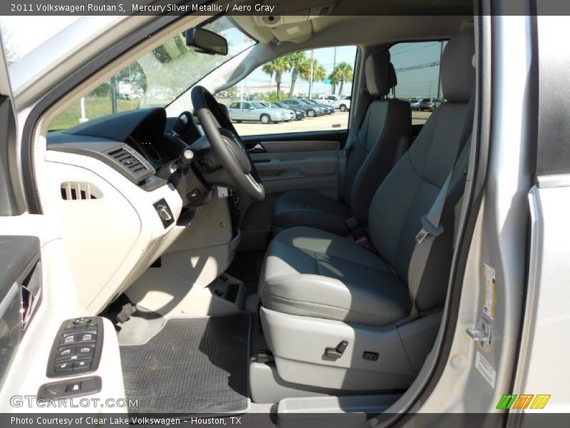 Mercury Silver Metallic / Aero Gray 2011 Volkswagen Routan S