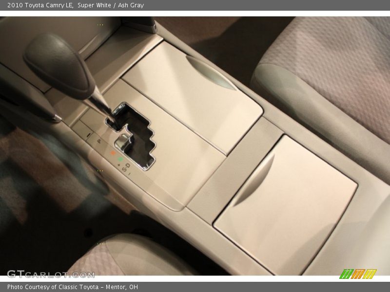 Super White / Ash Gray 2010 Toyota Camry LE