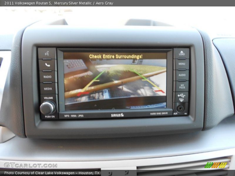 Mercury Silver Metallic / Aero Gray 2011 Volkswagen Routan S