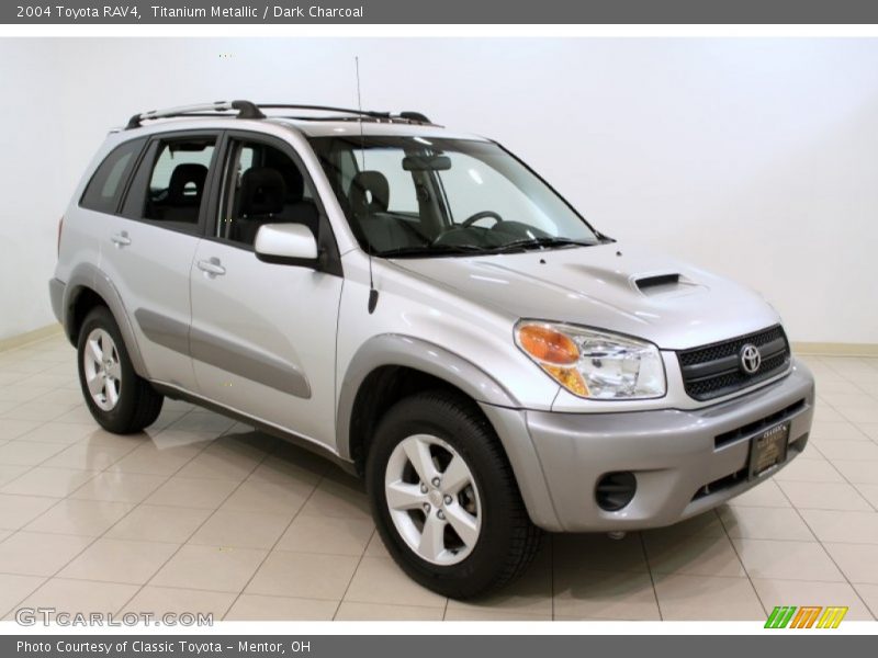 Titanium Metallic / Dark Charcoal 2004 Toyota RAV4
