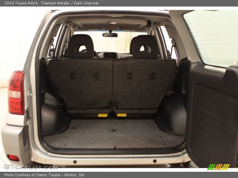 Titanium Metallic / Dark Charcoal 2004 Toyota RAV4