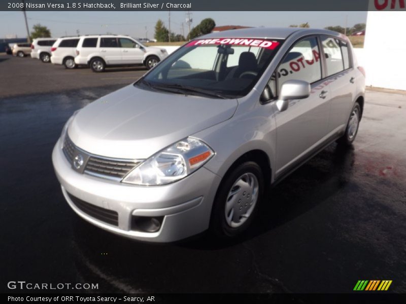 Brilliant Silver / Charcoal 2008 Nissan Versa 1.8 S Hatchback