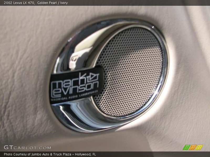 Golden Pearl / Ivory 2002 Lexus LX 470