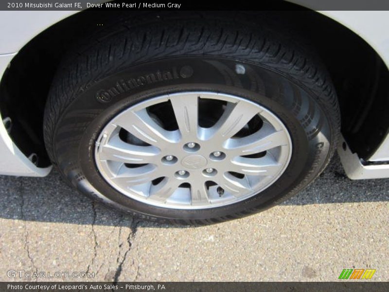 Dover White Pearl / Medium Gray 2010 Mitsubishi Galant FE