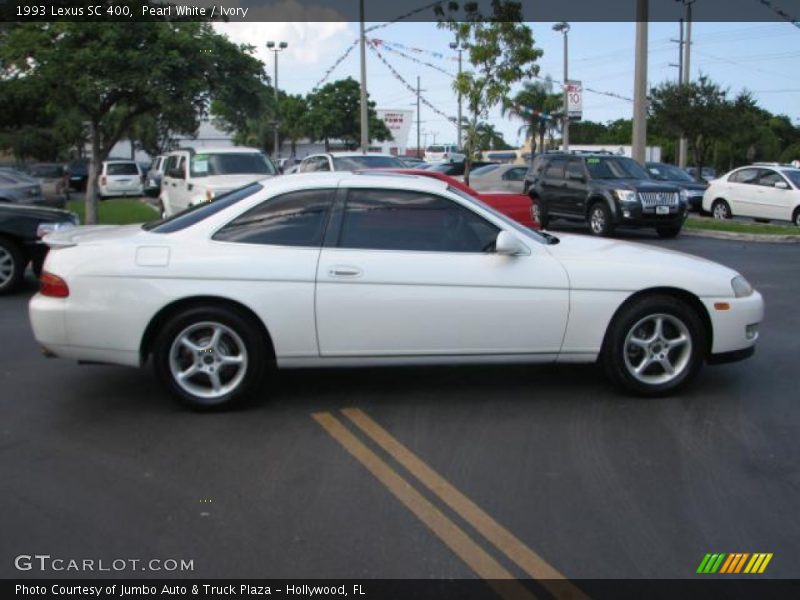 Pearl White / Ivory 1993 Lexus SC 400