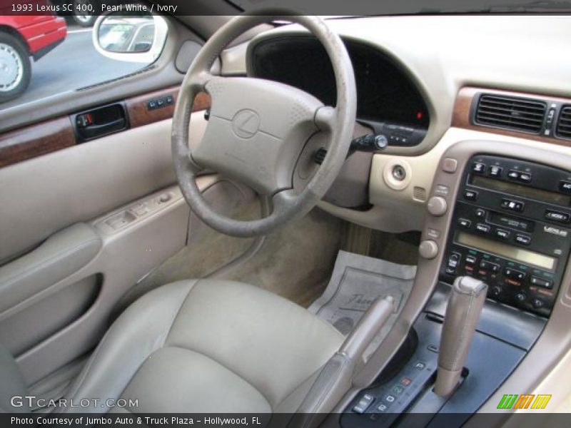 Pearl White / Ivory 1993 Lexus SC 400
