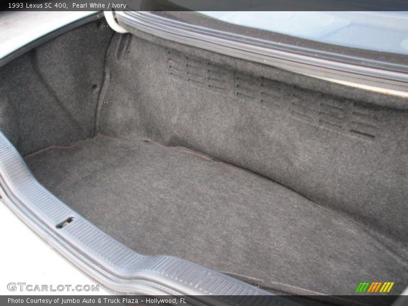 Pearl White / Ivory 1993 Lexus SC 400