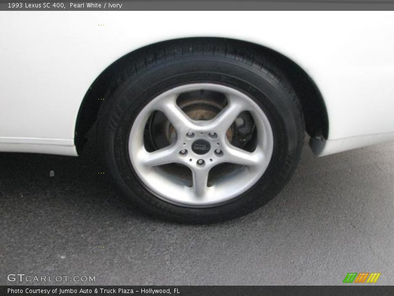 Pearl White / Ivory 1993 Lexus SC 400