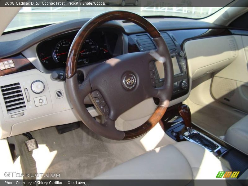 Cognac Frost Tricoat / Shale/Cocoa 2008 Cadillac DTS