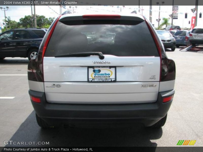 Silver Metallic / Graphite 2004 Volvo XC90 2.5T