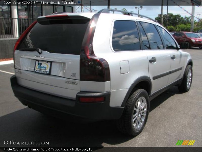 Silver Metallic / Graphite 2004 Volvo XC90 2.5T