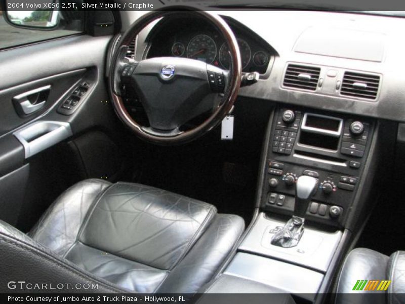 Silver Metallic / Graphite 2004 Volvo XC90 2.5T