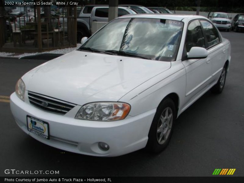 White / Gray 2002 Kia Spectra LS Sedan