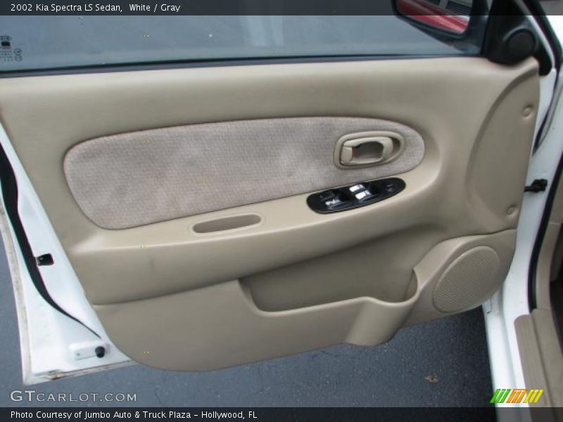 White / Gray 2002 Kia Spectra LS Sedan