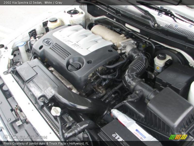 White / Gray 2002 Kia Spectra LS Sedan