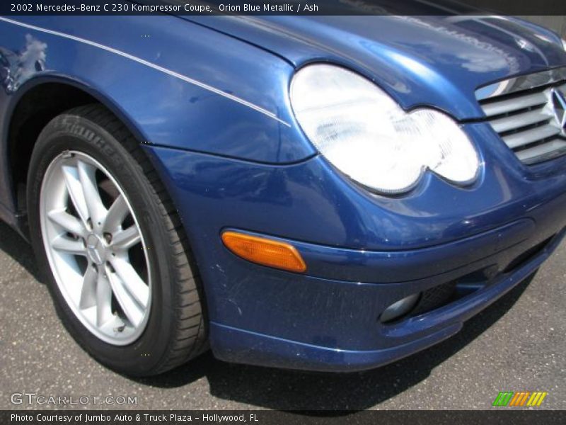 Orion Blue Metallic / Ash 2002 Mercedes-Benz C 230 Kompressor Coupe