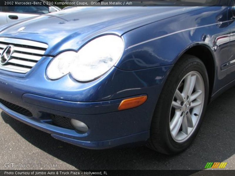 Orion Blue Metallic / Ash 2002 Mercedes-Benz C 230 Kompressor Coupe