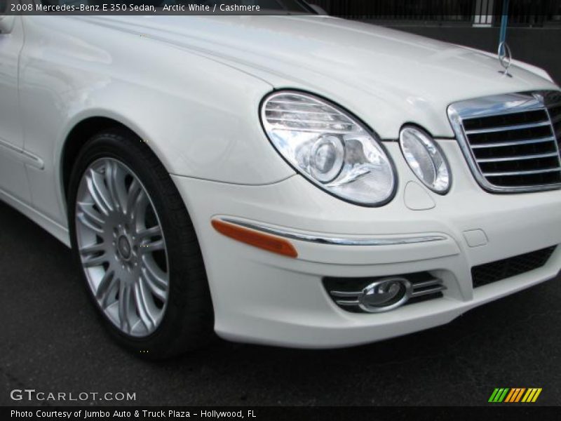 Arctic White / Cashmere 2008 Mercedes-Benz E 350 Sedan