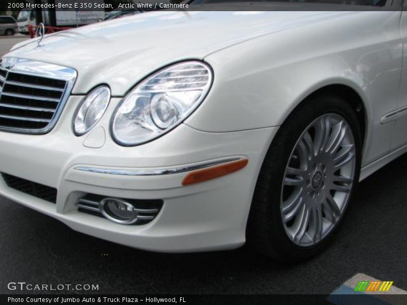 Arctic White / Cashmere 2008 Mercedes-Benz E 350 Sedan