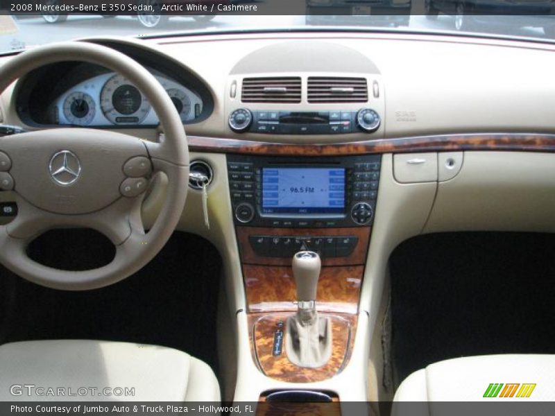 Arctic White / Cashmere 2008 Mercedes-Benz E 350 Sedan