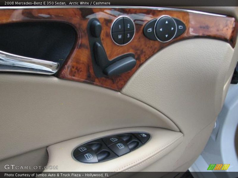 Arctic White / Cashmere 2008 Mercedes-Benz E 350 Sedan