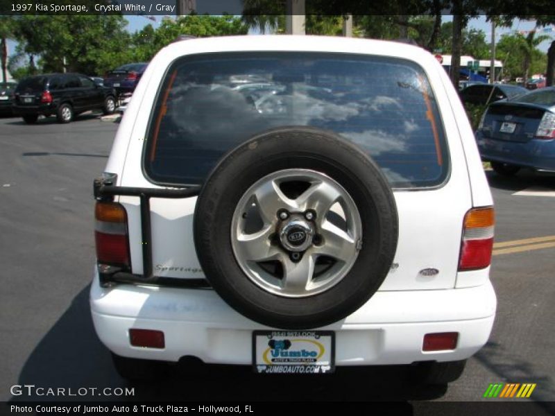 Crystal White / Gray 1997 Kia Sportage