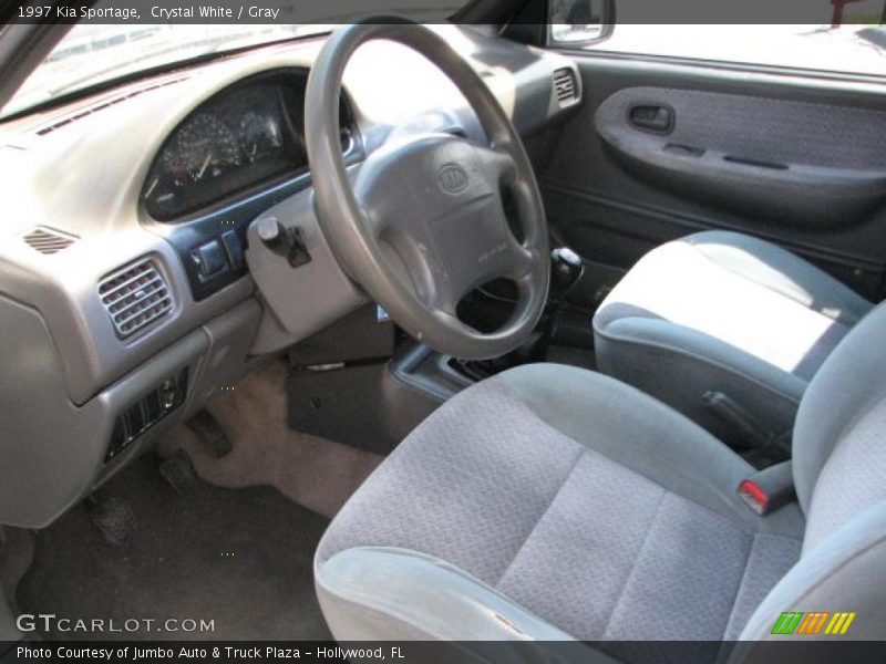 Crystal White / Gray 1997 Kia Sportage