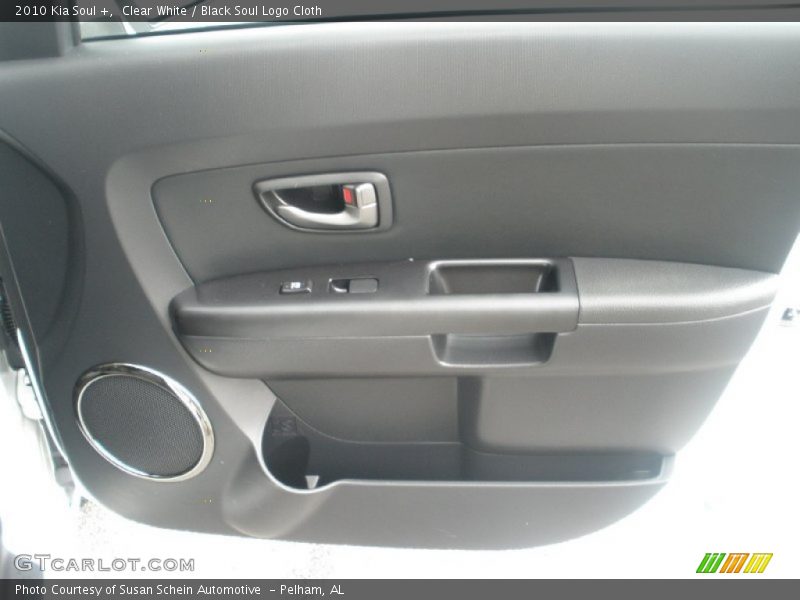 Clear White / Black Soul Logo Cloth 2010 Kia Soul +