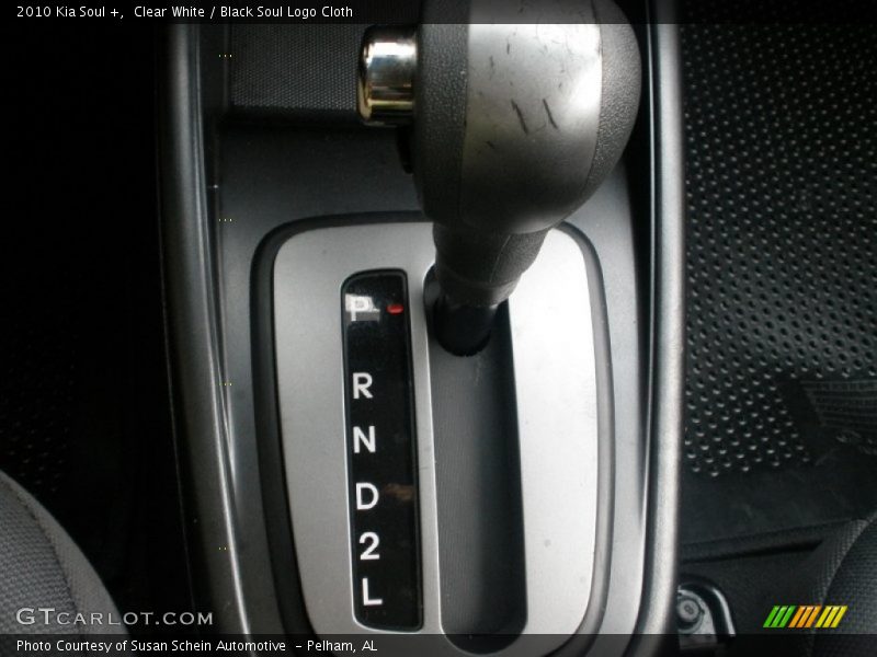 Clear White / Black Soul Logo Cloth 2010 Kia Soul +