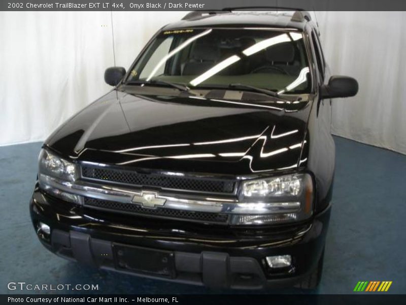 Onyx Black / Dark Pewter 2002 Chevrolet TrailBlazer EXT LT 4x4