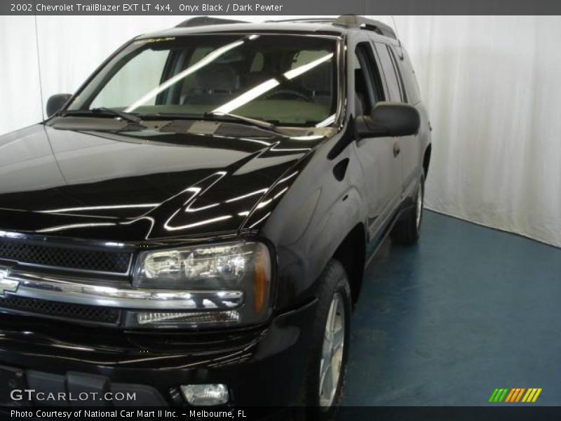 Onyx Black / Dark Pewter 2002 Chevrolet TrailBlazer EXT LT 4x4