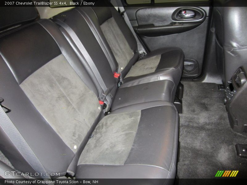  2007 TrailBlazer SS 4x4 Ebony Interior
