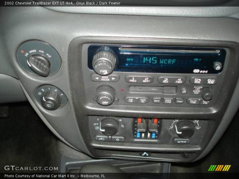 Onyx Black / Dark Pewter 2002 Chevrolet TrailBlazer EXT LT 4x4