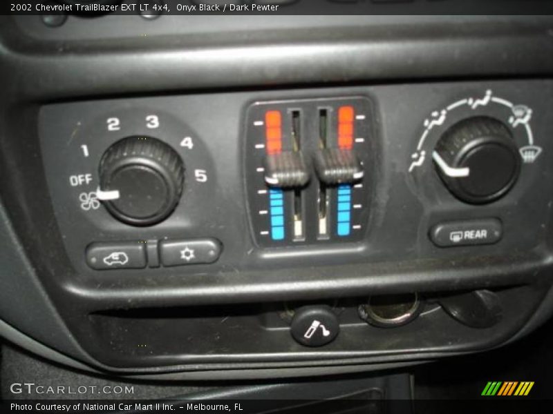 Onyx Black / Dark Pewter 2002 Chevrolet TrailBlazer EXT LT 4x4