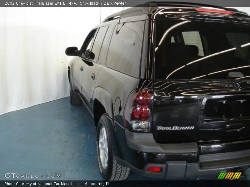 Onyx Black / Dark Pewter 2002 Chevrolet TrailBlazer EXT LT 4x4