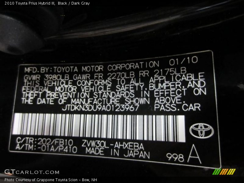 Black / Dark Gray 2010 Toyota Prius Hybrid III
