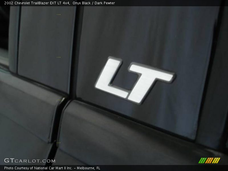Onyx Black / Dark Pewter 2002 Chevrolet TrailBlazer EXT LT 4x4